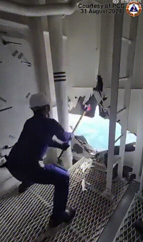 菲律宾公布9701舰被撞视频：惨不忍睹，一个巨大的洞！

菲律宾的舰身出现一个巨