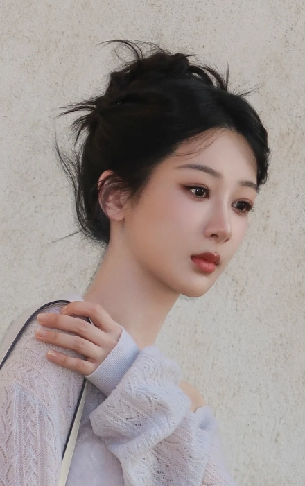 杨紫——身姿轻盈