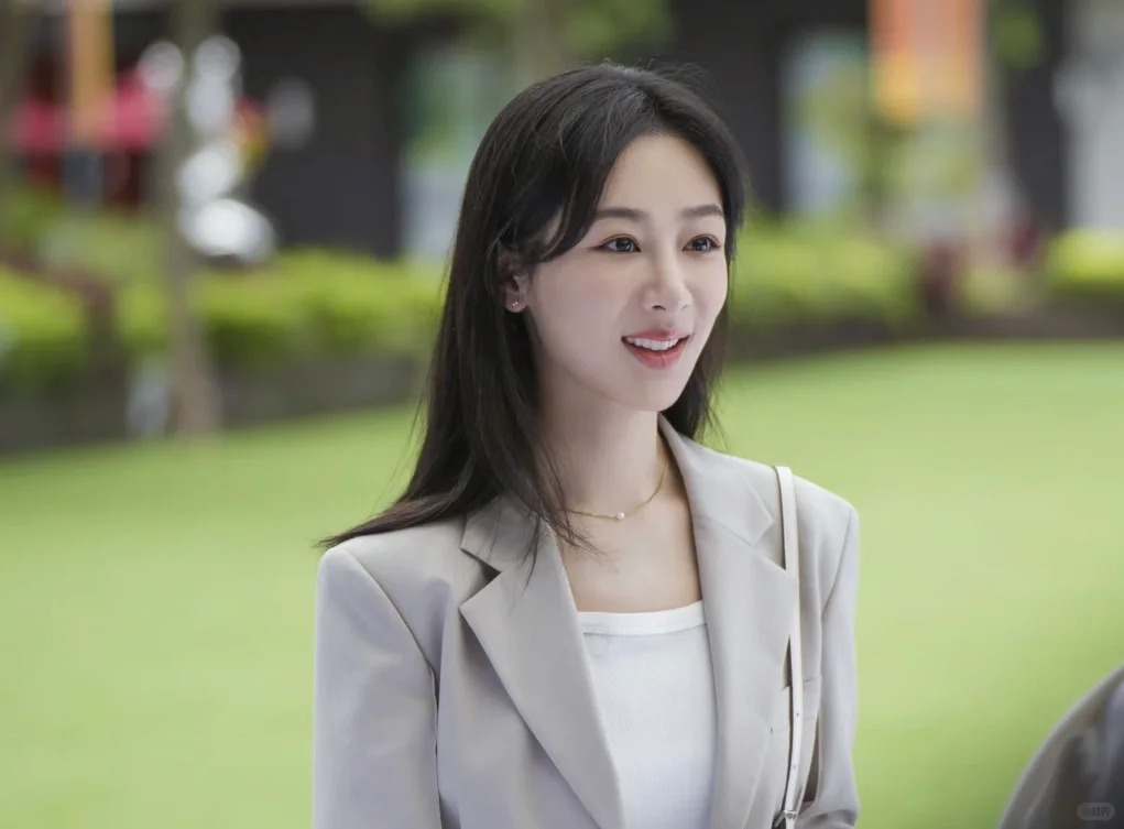 承欢的存款才7万多？
看到这一幕的时候，我有点惊呆了：工作这么多年怎么才这么点存