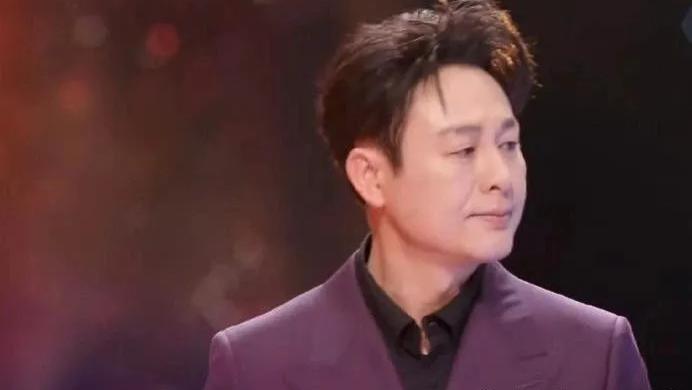 公开露面，互联网升堂，可以不需要证据？