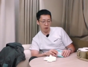 再见爱人的悄悄话版讨论到如果有孩子，应该如何分配家庭教育问题的时候，留几手坦言葛