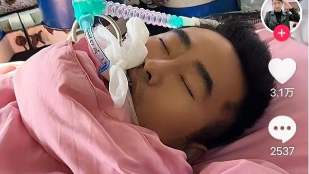 45岁百万网红“社会哥”癌症去世！送医途中吐血，前一天还在助农