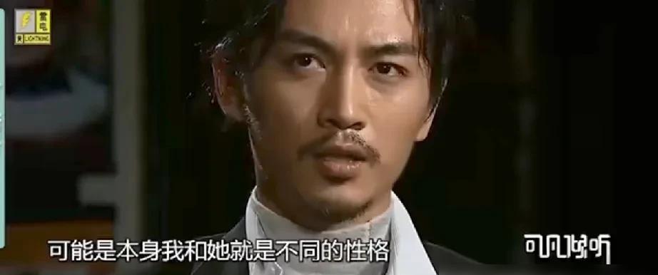 陈晓，真是太搞笑了！

平时私下里开玩笑也有聊过，拍了四个月的《神雕侠侣》都没发