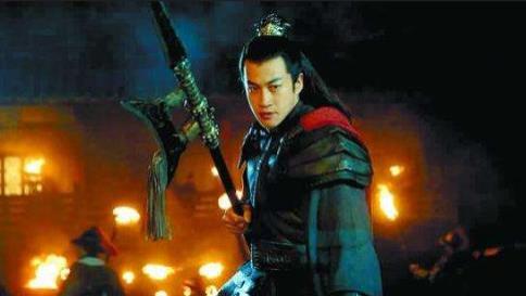 三国演义里号称武功第一，却有勇无谋之人，但正史中其绝非匹夫