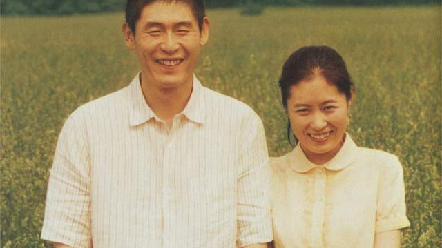 现实是沙漠，我们的心是《绿洲》。