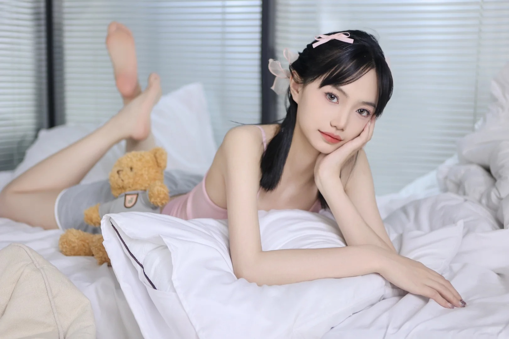反正 你早晚也要谈恋爱 还和我谈什么
