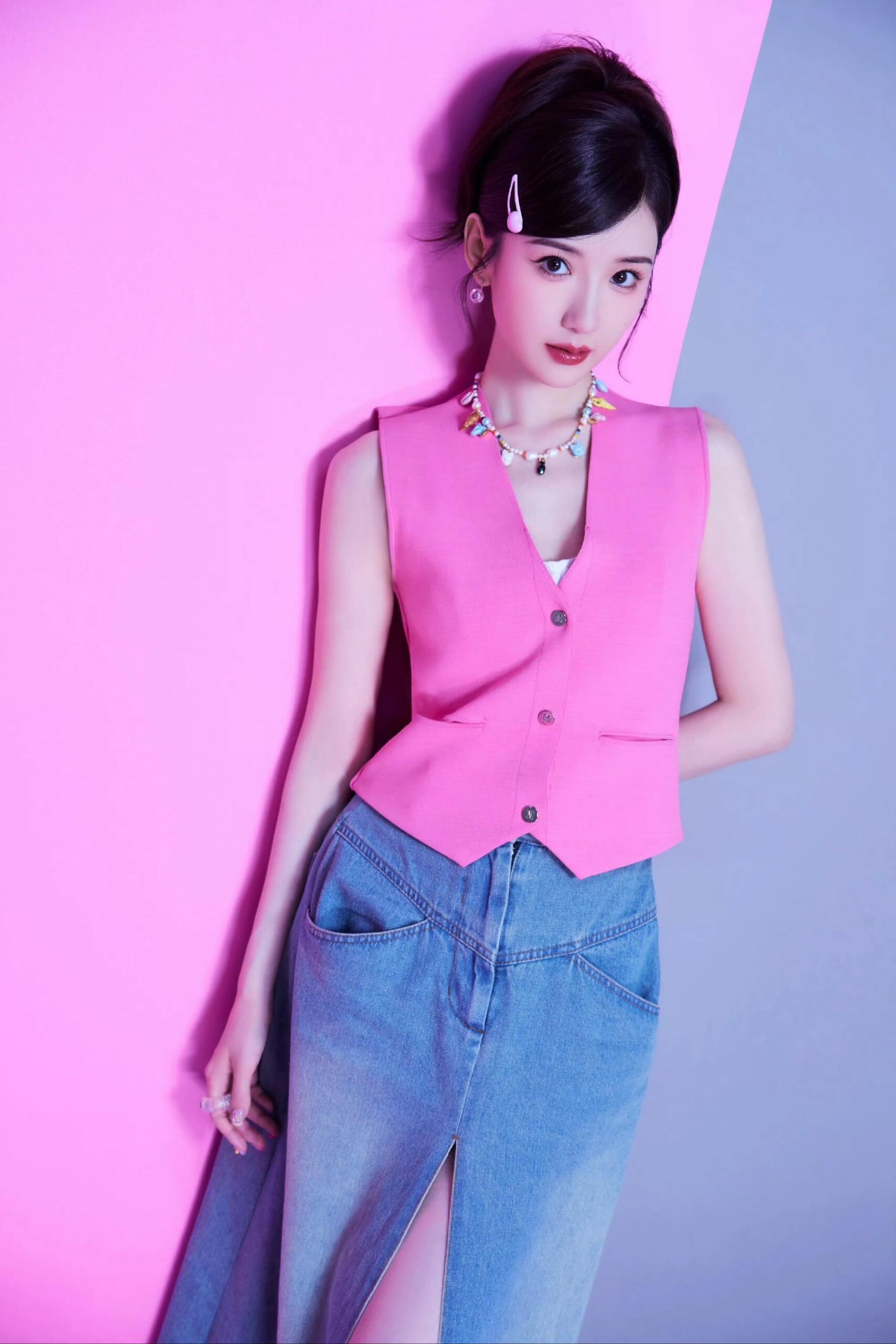 毛晓彤少女写真