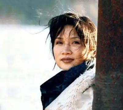 李娜两段情伤后选择出家

                           