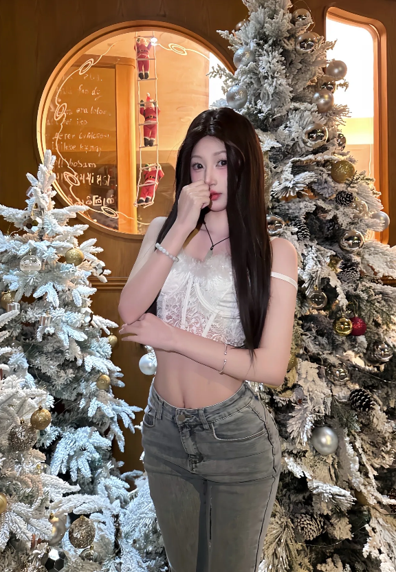 前夫因为性格不合和我离婚了，留下一套房子给我和女儿，现任丈夫做生意失败了，想让我