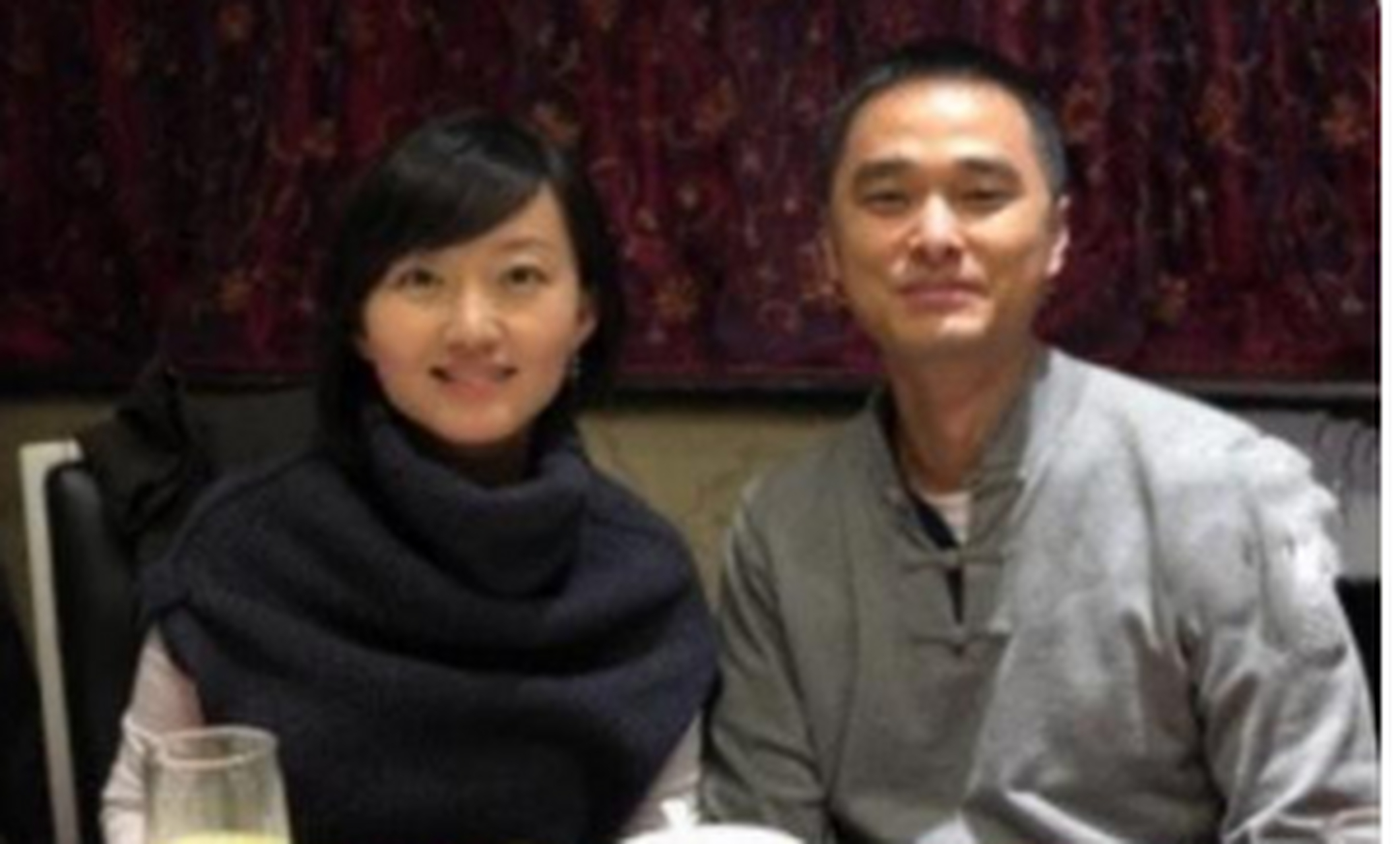 “我贪财又好色，当一名妇科男医生，就是为了正大光明的看女人！”当年27岁的医学博