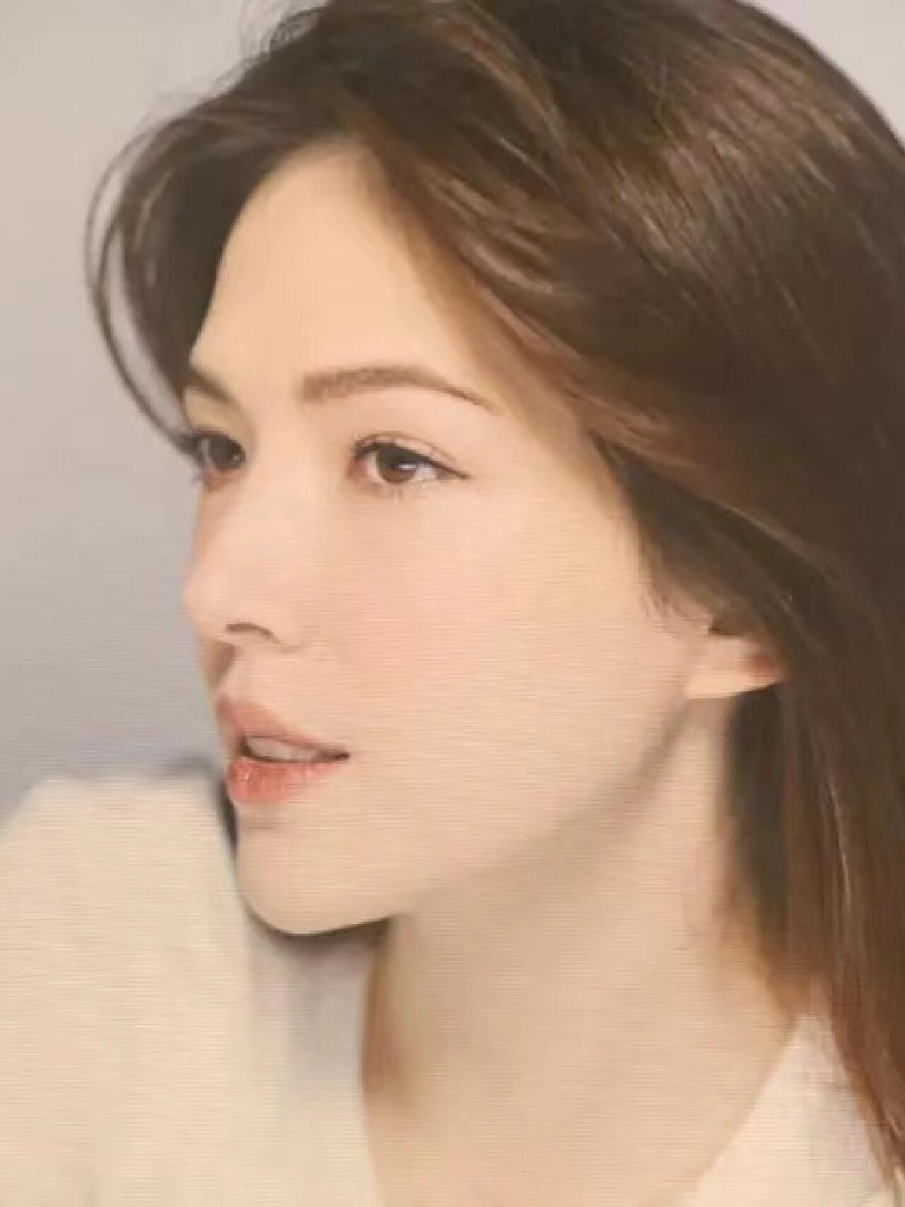 许玮甯好绝的骨像啊