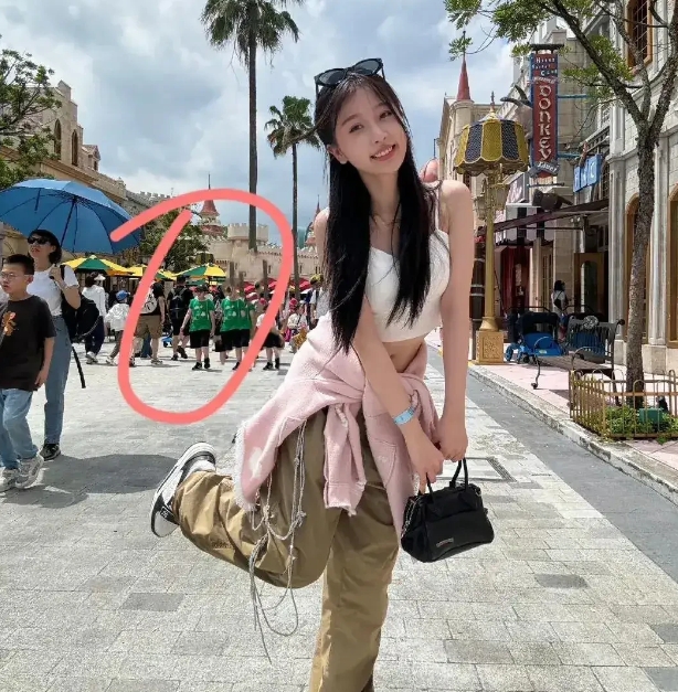 虞书欣这p图技术……我竟然哑口无言！[捂脸][捂脸]