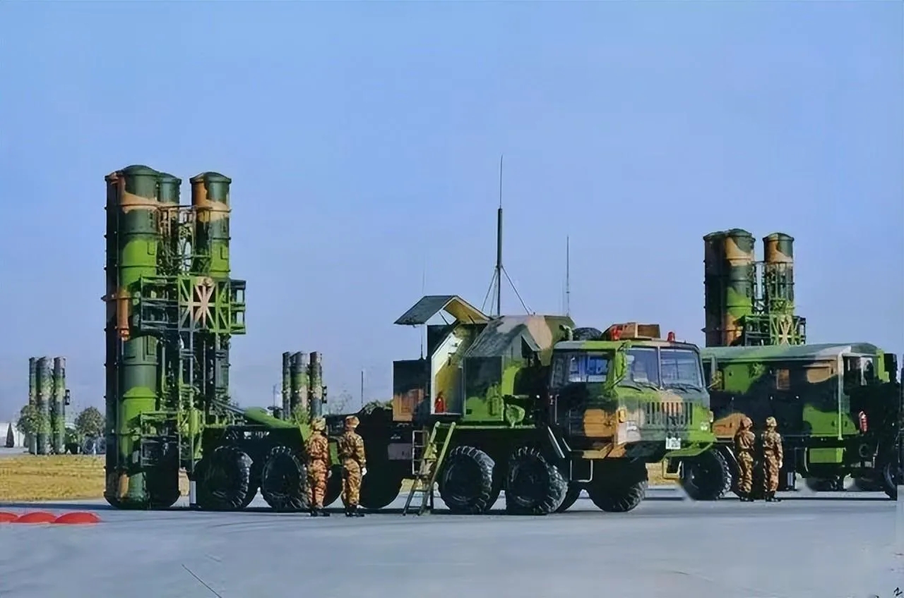 30亿美元买S400防空导弹，命中率还不如红旗9