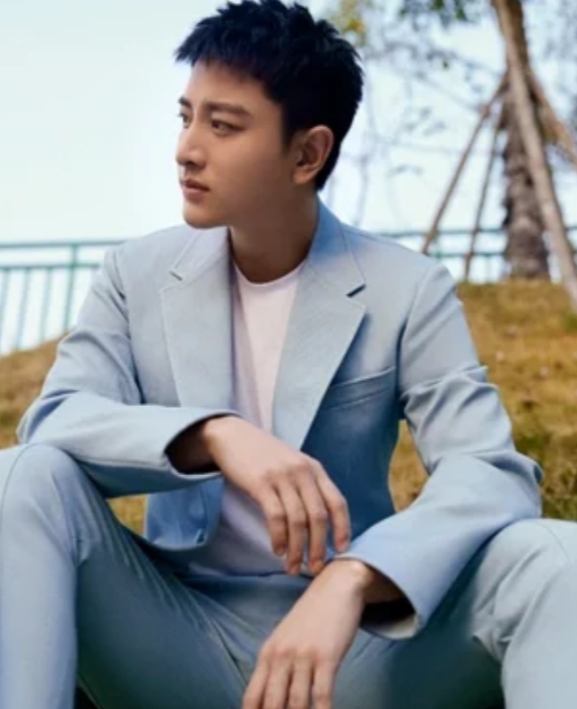 贾乃亮与李小璐携手力挺甜馨，尽显父母之爱