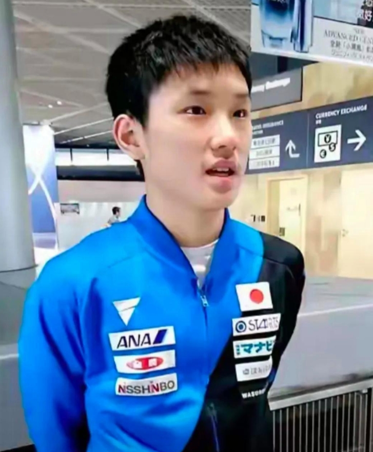 这可真是奇葩事儿！樊振东好不容易 4 比 3 战胜张本智和，结果张本智和赛后居然