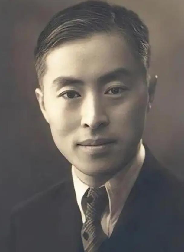 1942年，国民党河南督察专员韦孝儒，不幸被人绑架后活埋，这使得蒋介石大怒，他下