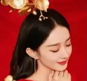 赵丽颖演皇后 粉丝都炸了

                          