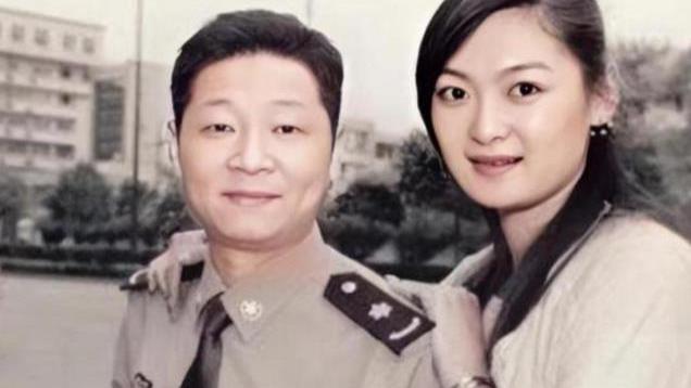 55岁赵亮：带模特老婆深山养鸡16年，满脸皱纹似老农，他到底图啥