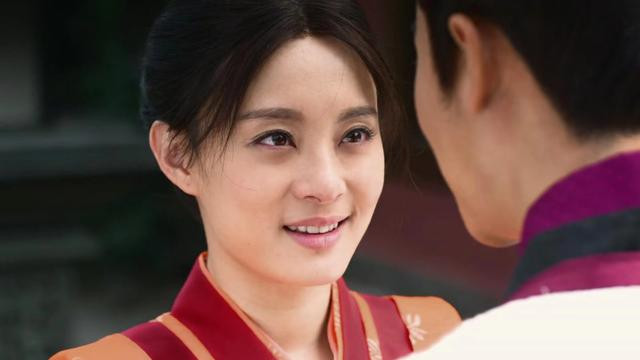 ​芈月黄歇是青梅竹马，可以为了彼此豁出性命，为何最终难以相守？