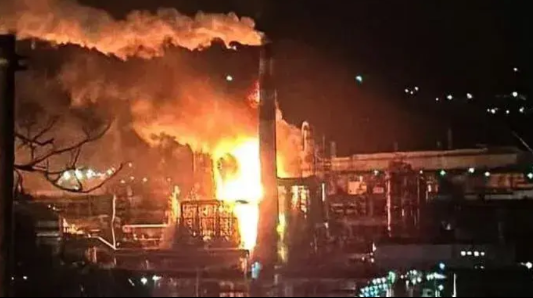 莫斯科慌得一批？！ 



乌克兰军工产能翻了12倍，炸裂！2025年要造200