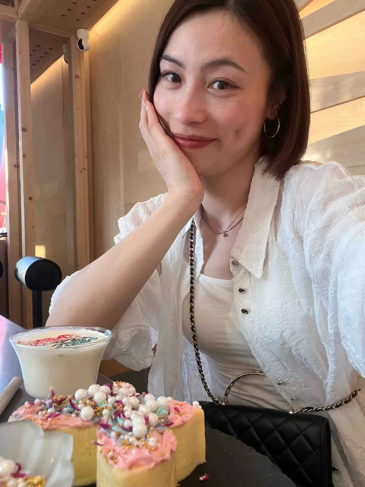 闺蜜26岁已经生了二胎，为什么我嫁不出去