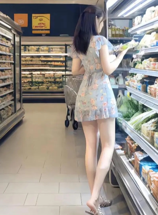 娶这样的媳妇应该注意什么？！哈哈哈哈 [大笑][大笑][大笑][大笑][大笑]