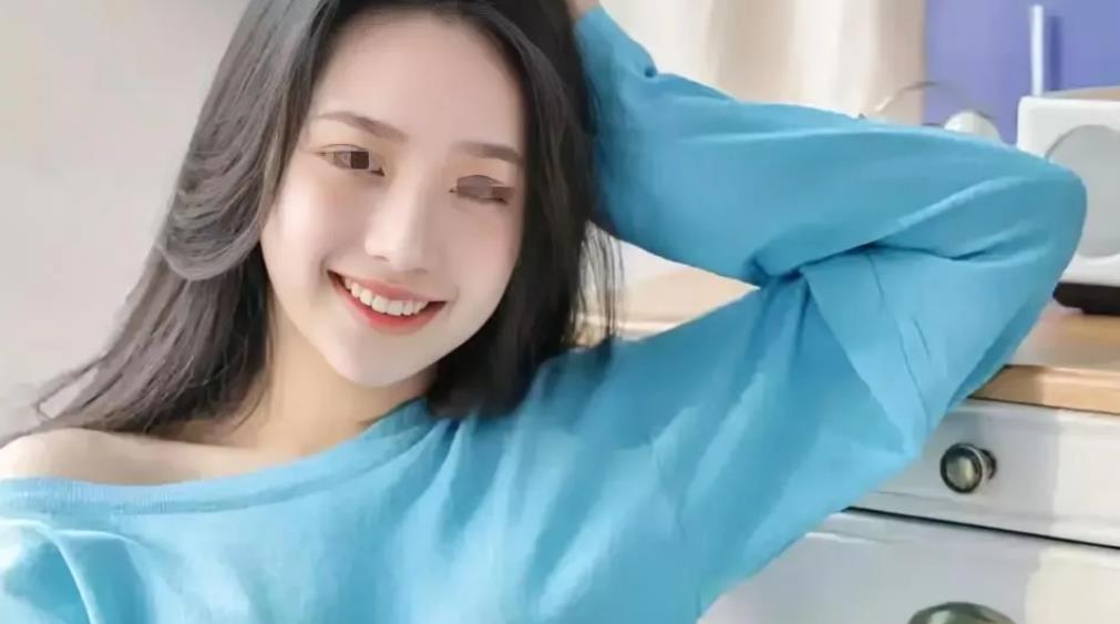 北京，婆婆老房拆迁，分得4套房和500万补偿款，便大方转给儿媳100万，不过，婆