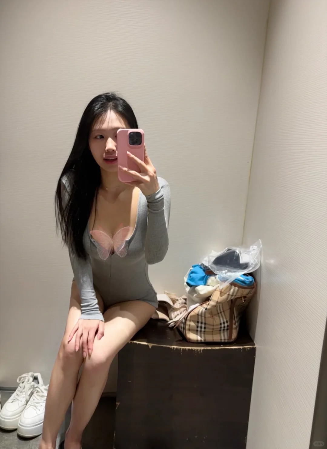再也不会去狮子山了❗️
原本是看到小红薯推荐的狮子山徒步，还挺感兴趣的。昨天就跟