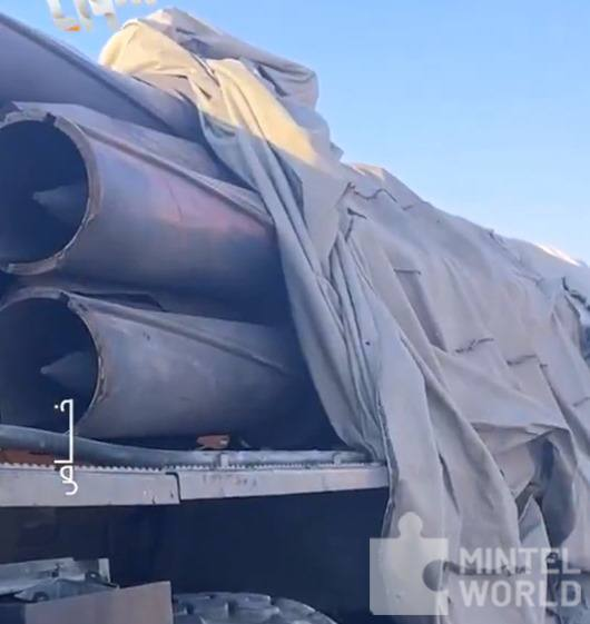 叙利亚政府军留下的两辆300毫米“Smerch”火箭发射器落入反政府军手中。昨天