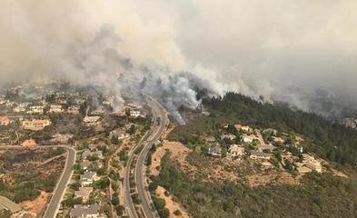 火海中的援助之手