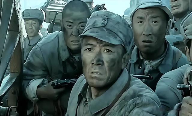 同样是拍抗战剧《雪豹》,将新版和旧版放在一起,差距简直太明显(雪豹2个版本,哪个更好)-第11张图片-九妖电影 同样是拍抗战剧《雪豹》,将新版和旧版放在一起,差距简直太明显(雪豹2个版本,哪个更好)-第11张图片-九妖电影