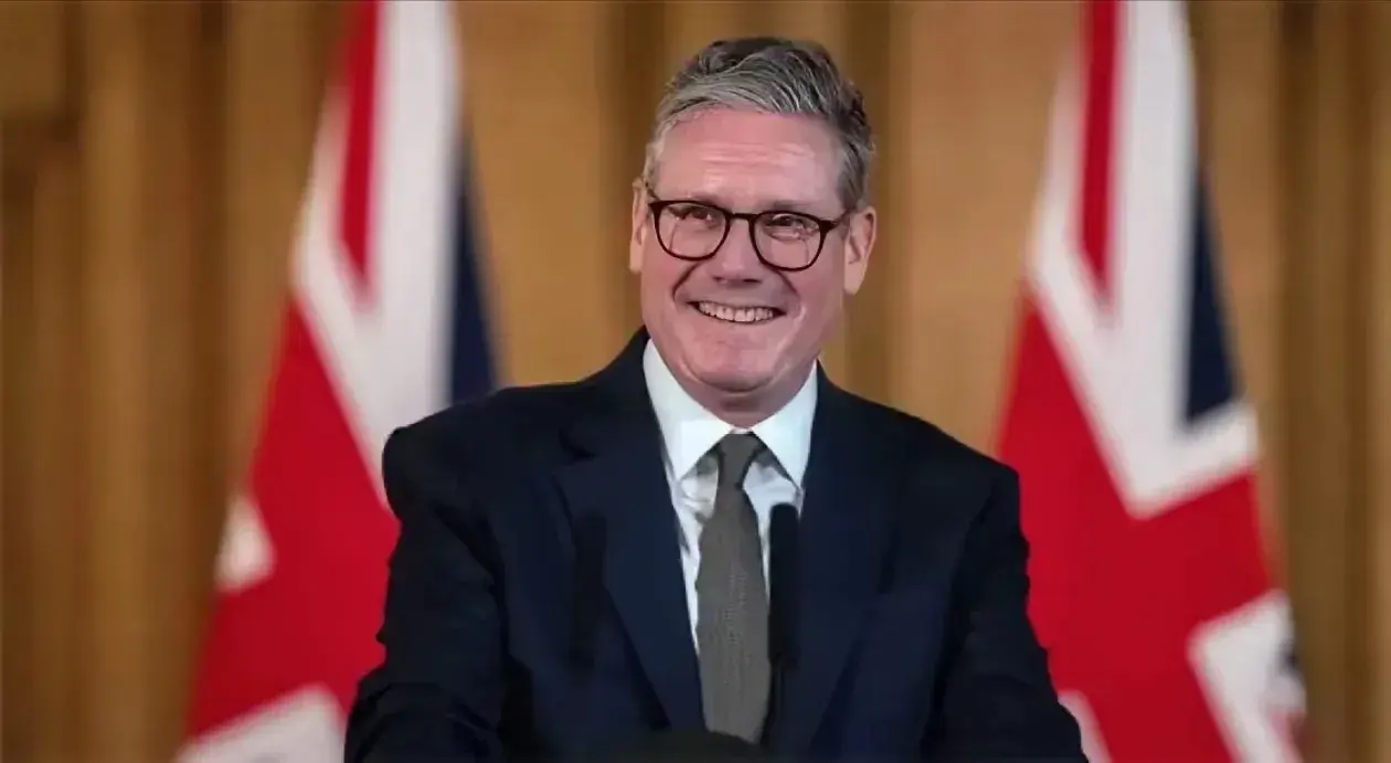 英国首相基尔·斯塔默爵士表示