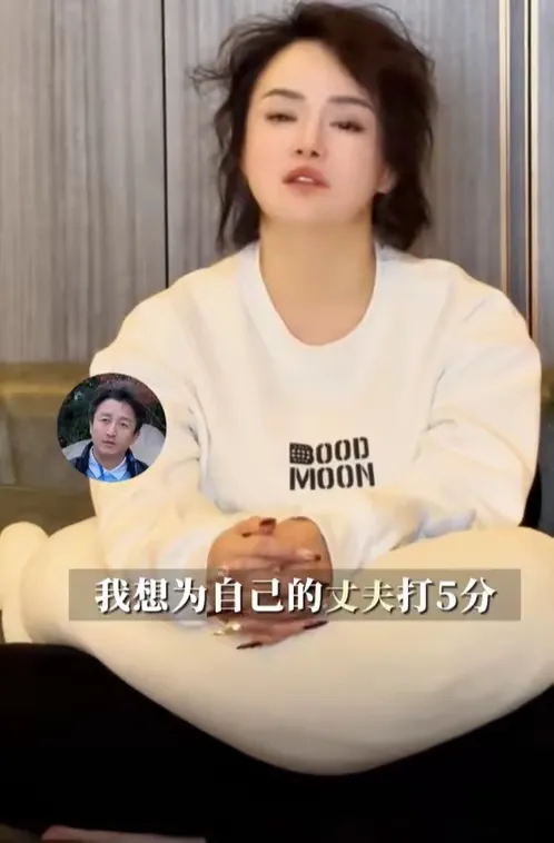 邹市明玩命争了2亿，被老婆亏了，结果他老婆觉着邹不行！

随便买点基金，大公司股