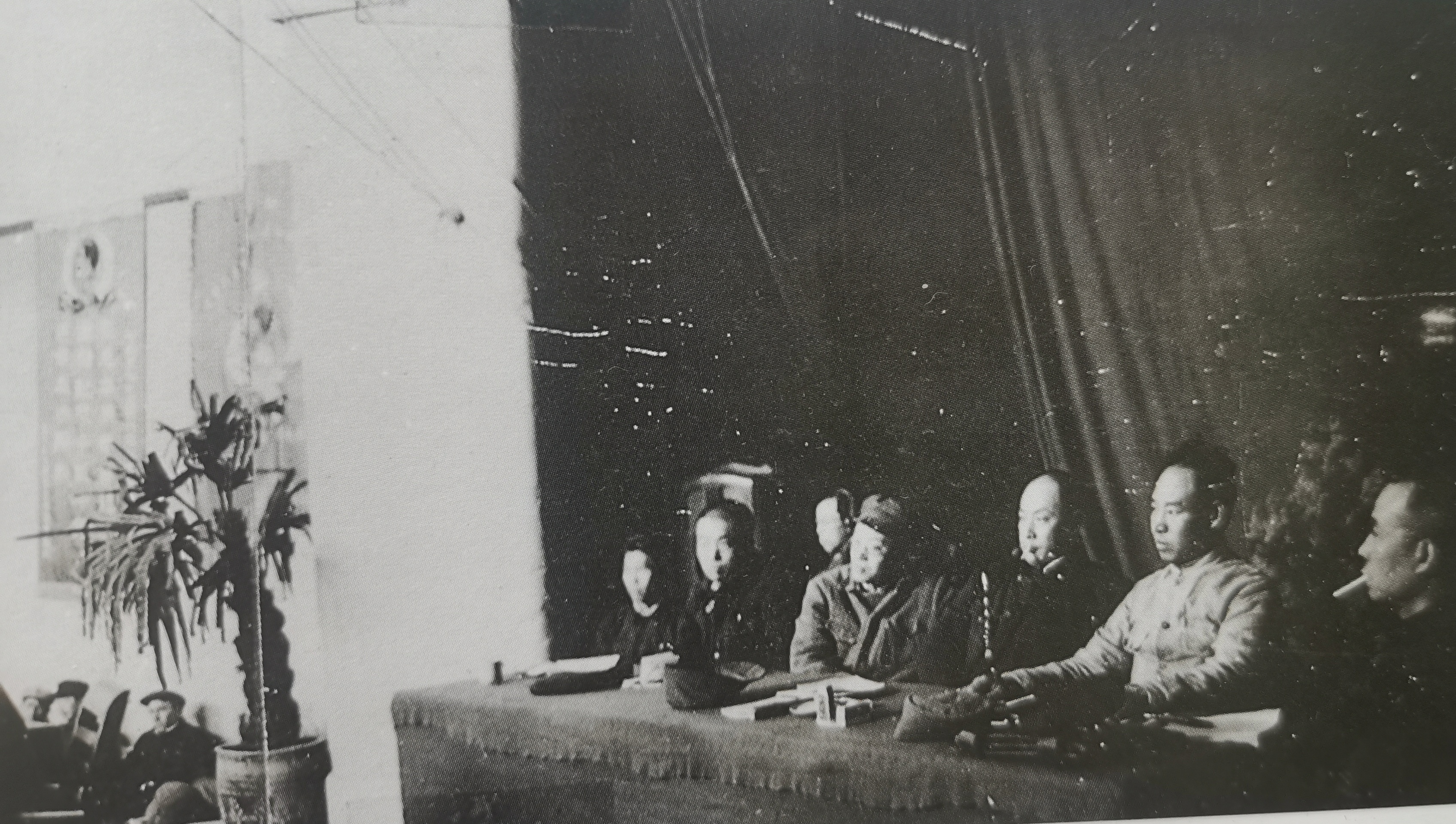 1972年初，陈老总与世长辞，毛主席亲自参加了他的追悼会。陈老总一生快人快语，热