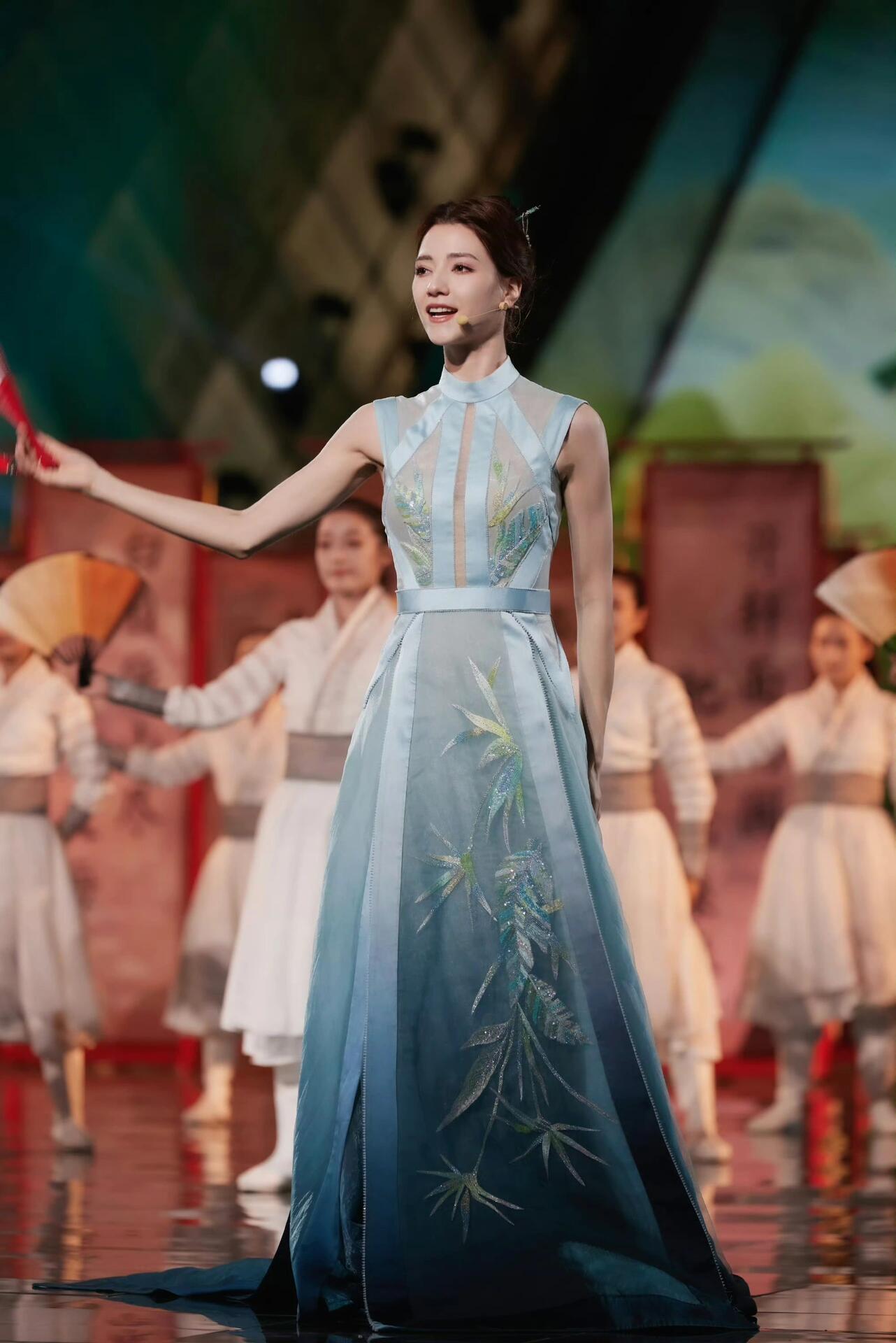 东方美人娜然