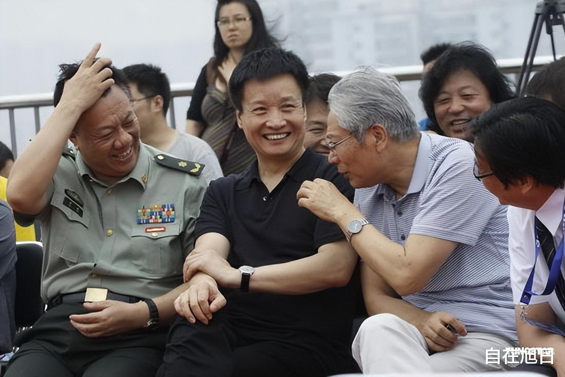 事实证明，再多的名和利也救不了“唱了一辈子军歌”的阎维文！（事实多次证明）-第8张图片-九妖电影