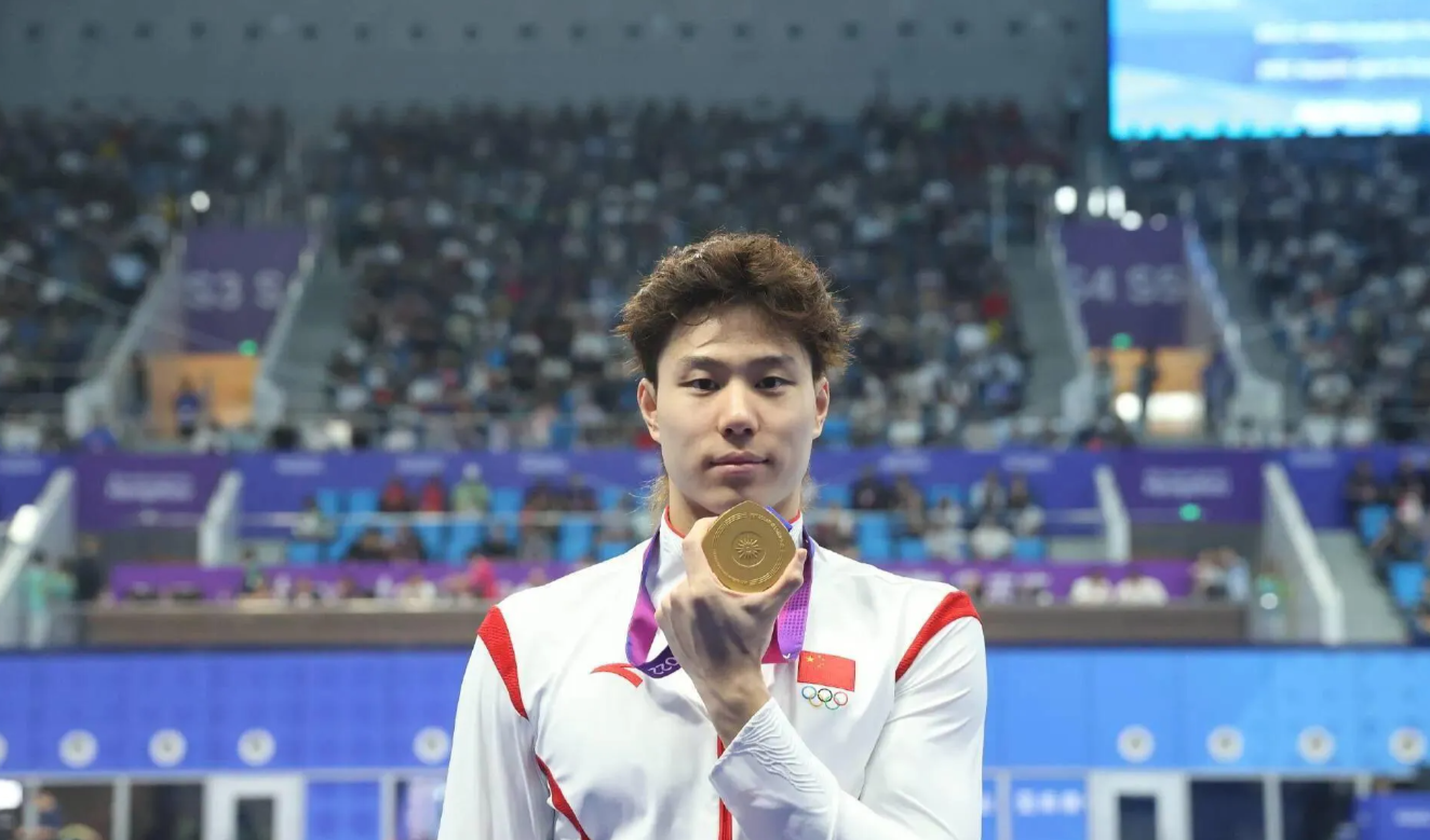 覃海洋事件挺让人恶心的，说明了三件事

1，即使是奥运冠军，他们也可能会犯道德上