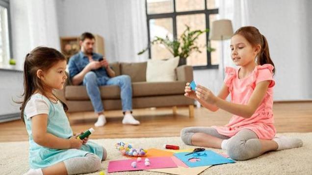 矛盾冲突写的很幼稚，像过家家一样怎么办？