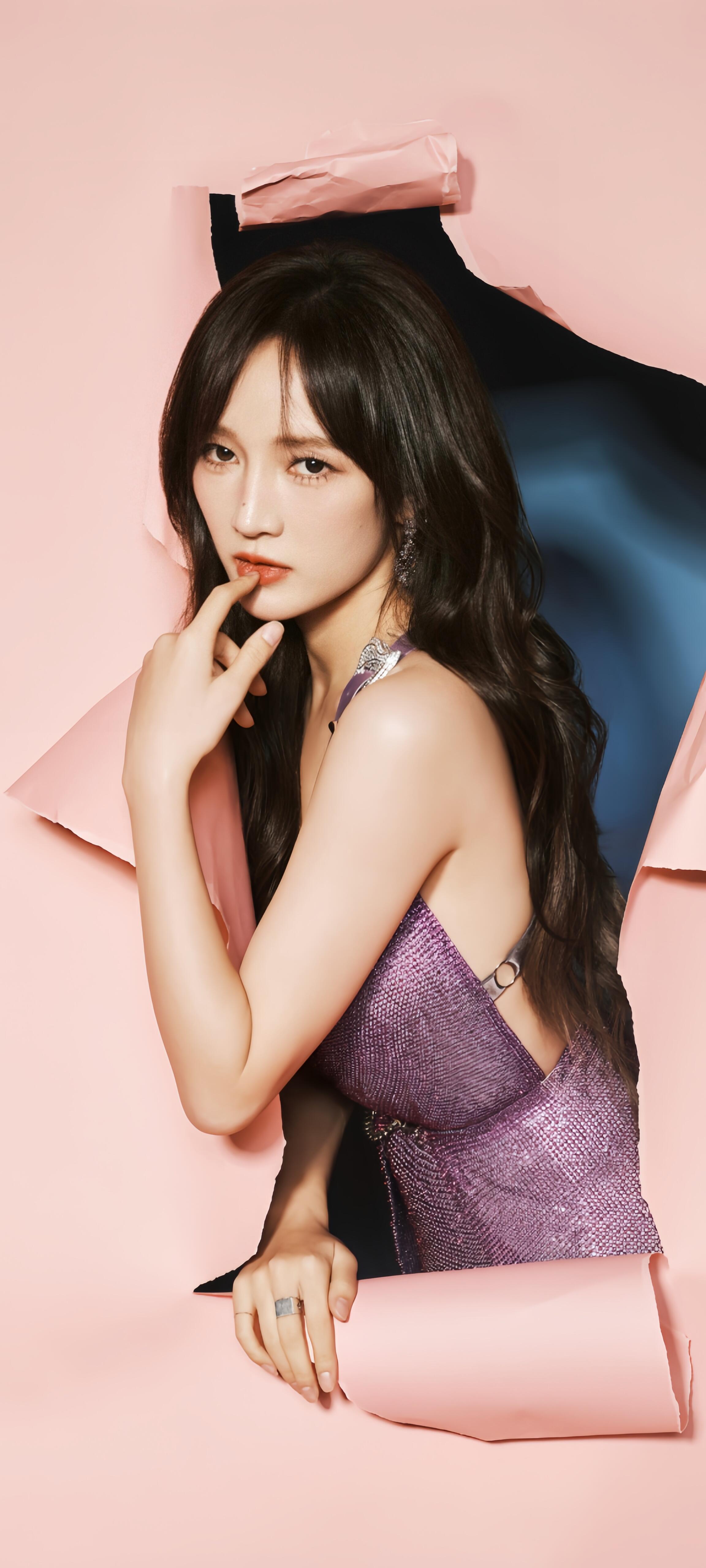 给大家薅来了孟佳高清照