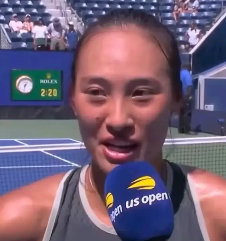 太厉害！郑钦文2:0尼迈尔晋级16强，赛后非常淡定!
1. 这场比赛准备的非常充