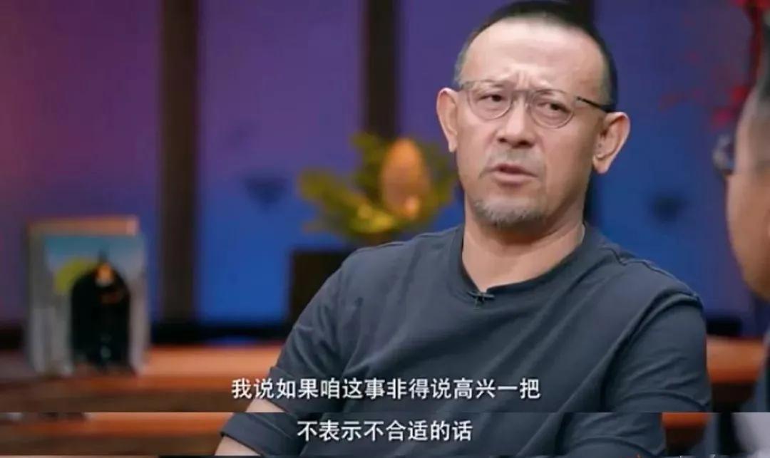 当年的电影《让子弹飞》，大牌云集，票房破6亿，而导演姜文却没赚什么钱，反而“赔”