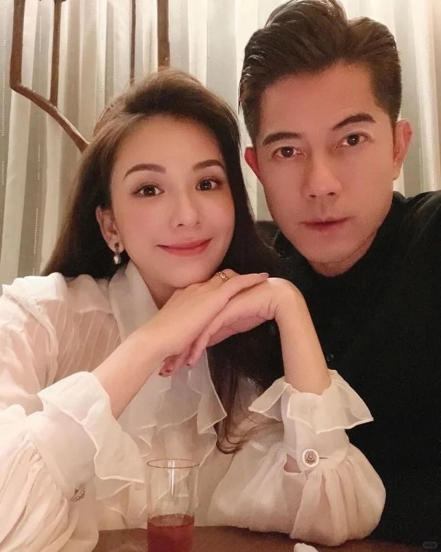 方媛和天王郭富城结婚，蕞大的赢家是方媛的爸爸，看过一个报道，方媛爸爸年轻的时候特