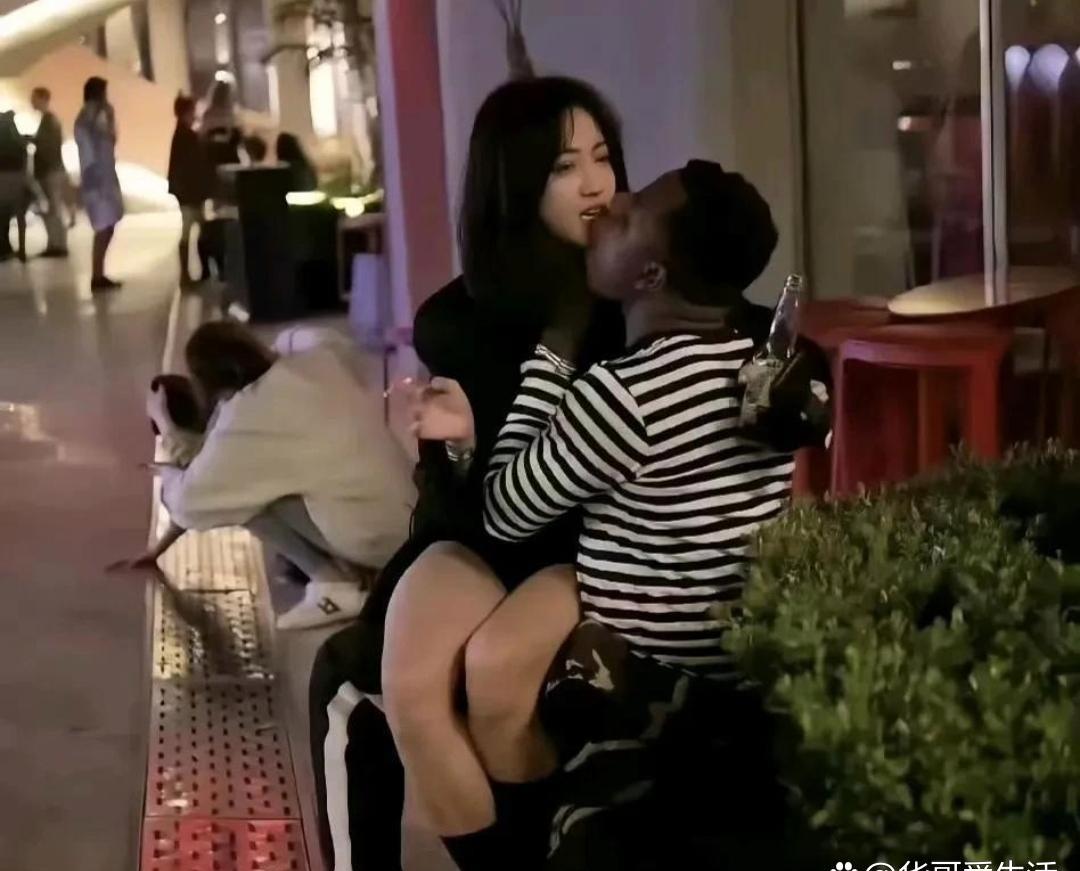 真的不是种族歧视，但有时候就很疑惑，中国好男儿也不少吧！为什么会出现一些让人无奈