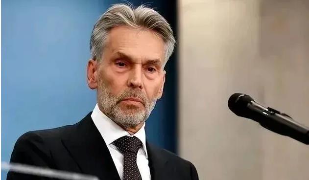 媒体说巴以冲突，其实叫哈以冲突，是哈马斯和以色列的冲突，哈马斯只是巴勒斯坦一个政
