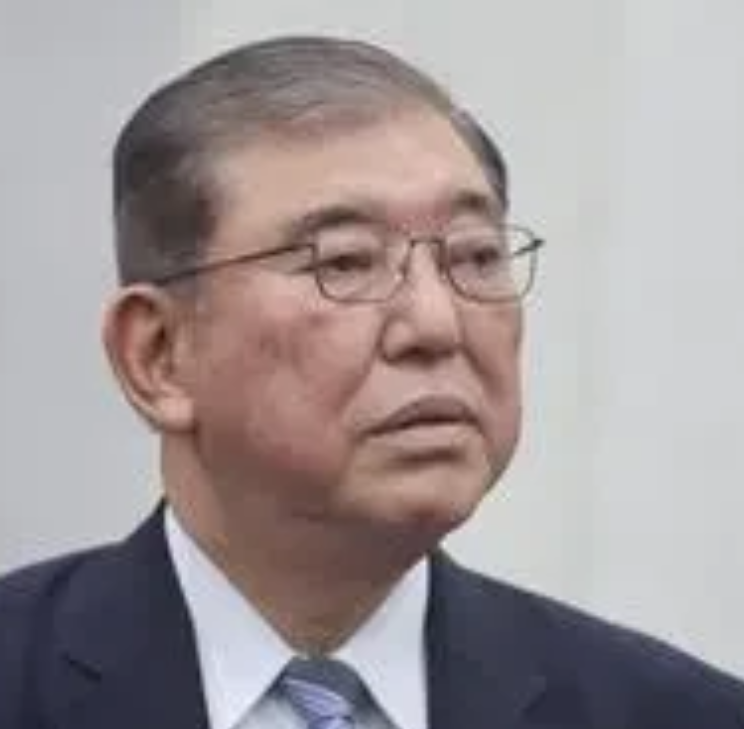 尹锡悦被捕！台独分子惊出一身冷汗！

尹锡悦是一个极端的亲美分子，上台这几年为了