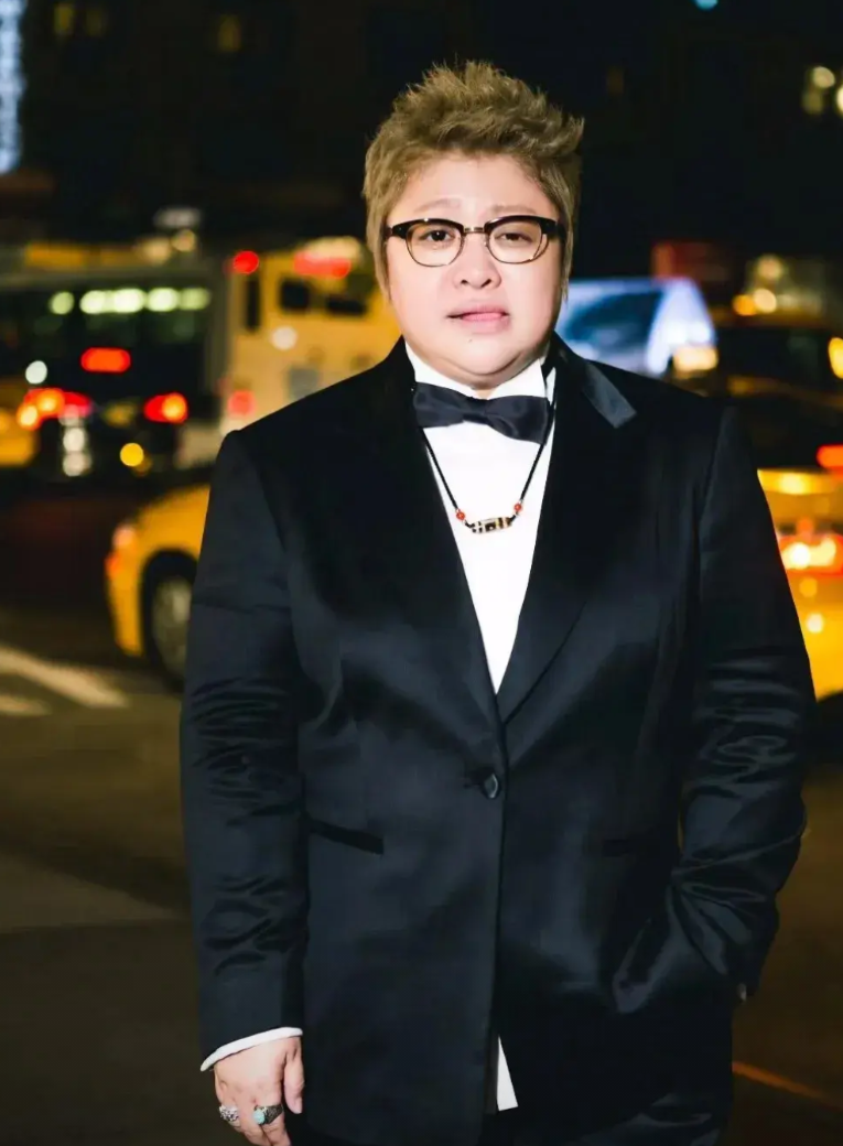 我认为唱功最好的十位歌手：
第一名、韩红——95分。
第二名、孙楠——94分。