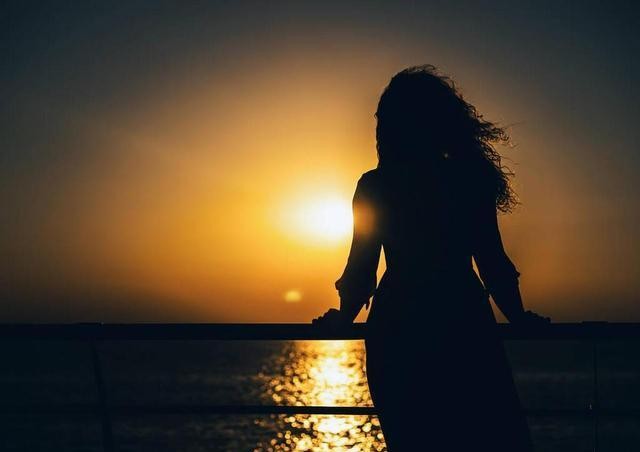 生活中，要狠狠记住的“心眼”：
1、光头之中，多富者，唯独一人不富则孤，此言虽俗