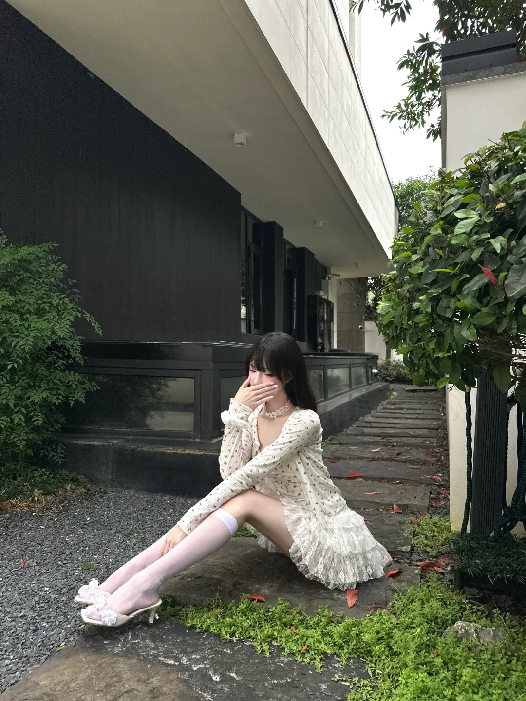 阴天☁️
#拍照姿势 #氛围感
