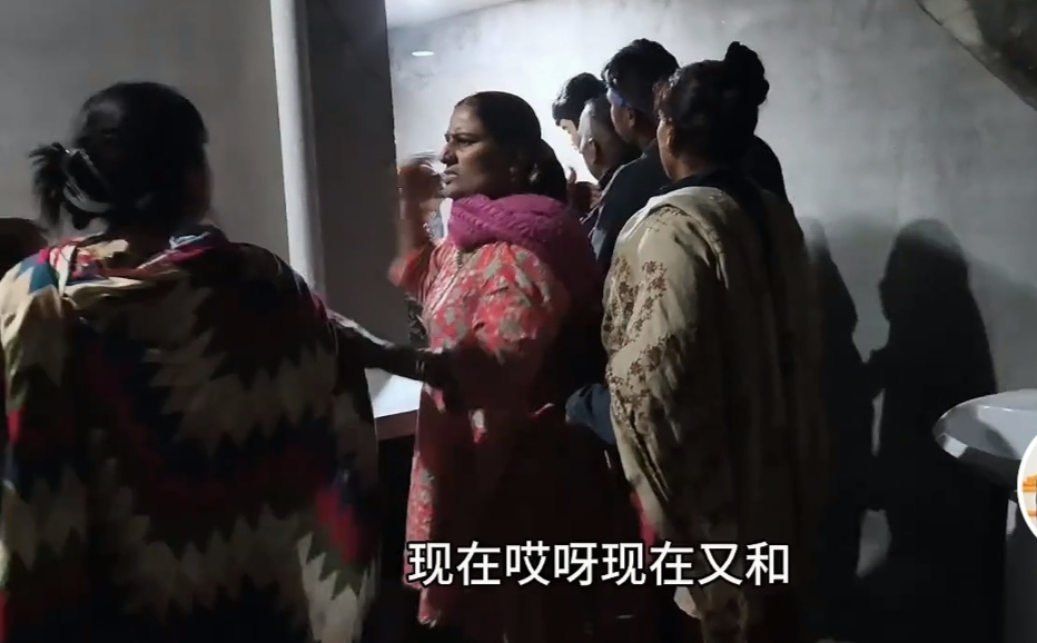  阿阳想在巴基斯坦结婚，让女朋友姑姑一家参与直播就是个错误