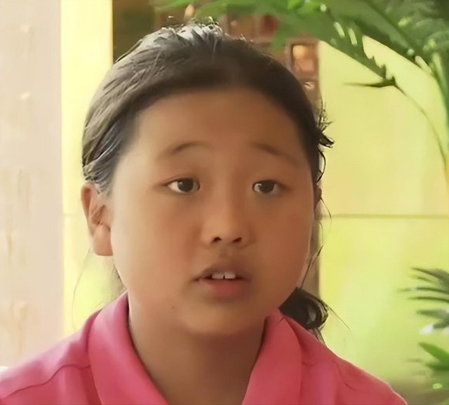 因《变形计》成“公主”,不认父母、将奶奶当仆人,结局大快人心(变形计女主人公颜值排行榜)-第16张图片-九妖电影 因《变形计》成“公主”,不认父母、将奶奶当仆人,结局大快人心(变形计女主人公颜值排行榜)-第16张图片-九妖电影